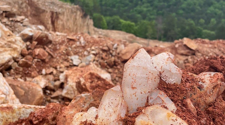 Crystal mining guide for Mount Ida Arkansas