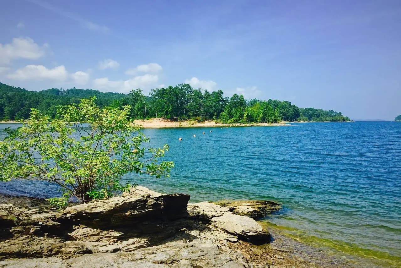 A Better Base for a Quiet Arkansas Getaway